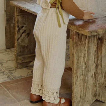 Широки панталони за крака Есен Нова Корея Детски дрехи Момиче дантела дантела ивица издълбани хлабав сладък случайни ластик