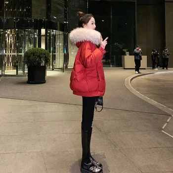 Red Down Parkas Fashion Корейско памучно палто Зимни якета за жени 2024 Сгъстено свободно яке с кожена яка Abrigos Mujer