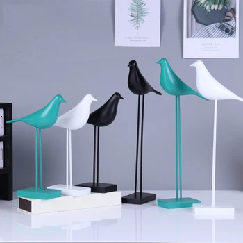 Modern Cute Eames Аксесоари за смола за птици Арт магазин Офис Мебели за маса Занаяти Начало Всекидневна Настолна скулптура Декорация
