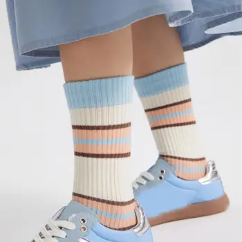 Празнични чорапи реколта шарени дамски зимни спортни чорапи висока еластичност против хлъзгане дишаща пот абсорбиращи възрастни чорапи